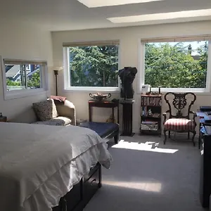 https://hung-homo-homestay-men-only.hotels-victoria.net